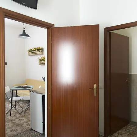 Marta House 2 Apartment Trapani Exterior photo